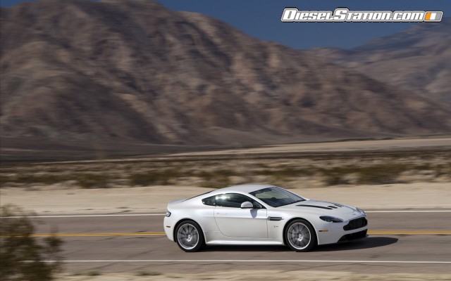 Aston Martin V12 Vantage S 2014 Widescreen Picture #76 Aston Martin V12 Vantage S 2014 Widescreen Picture #76
